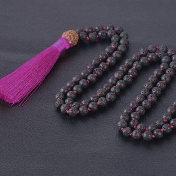 Lava stone and Rudraksha mala necklace - Picture 3 of 8